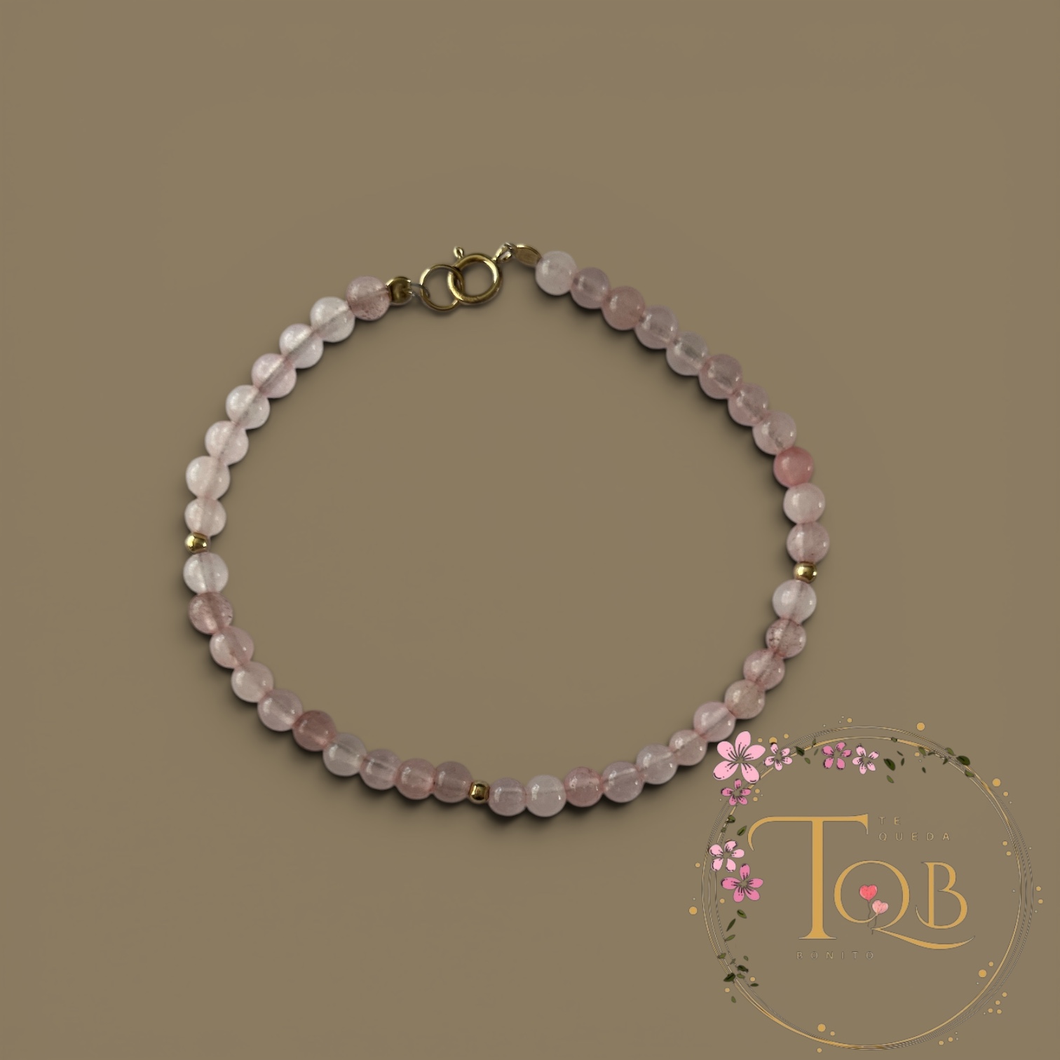 Pulsera de Cuarzo Rosa Natural con Detalles Dorados 19cm — Hecha a Mano