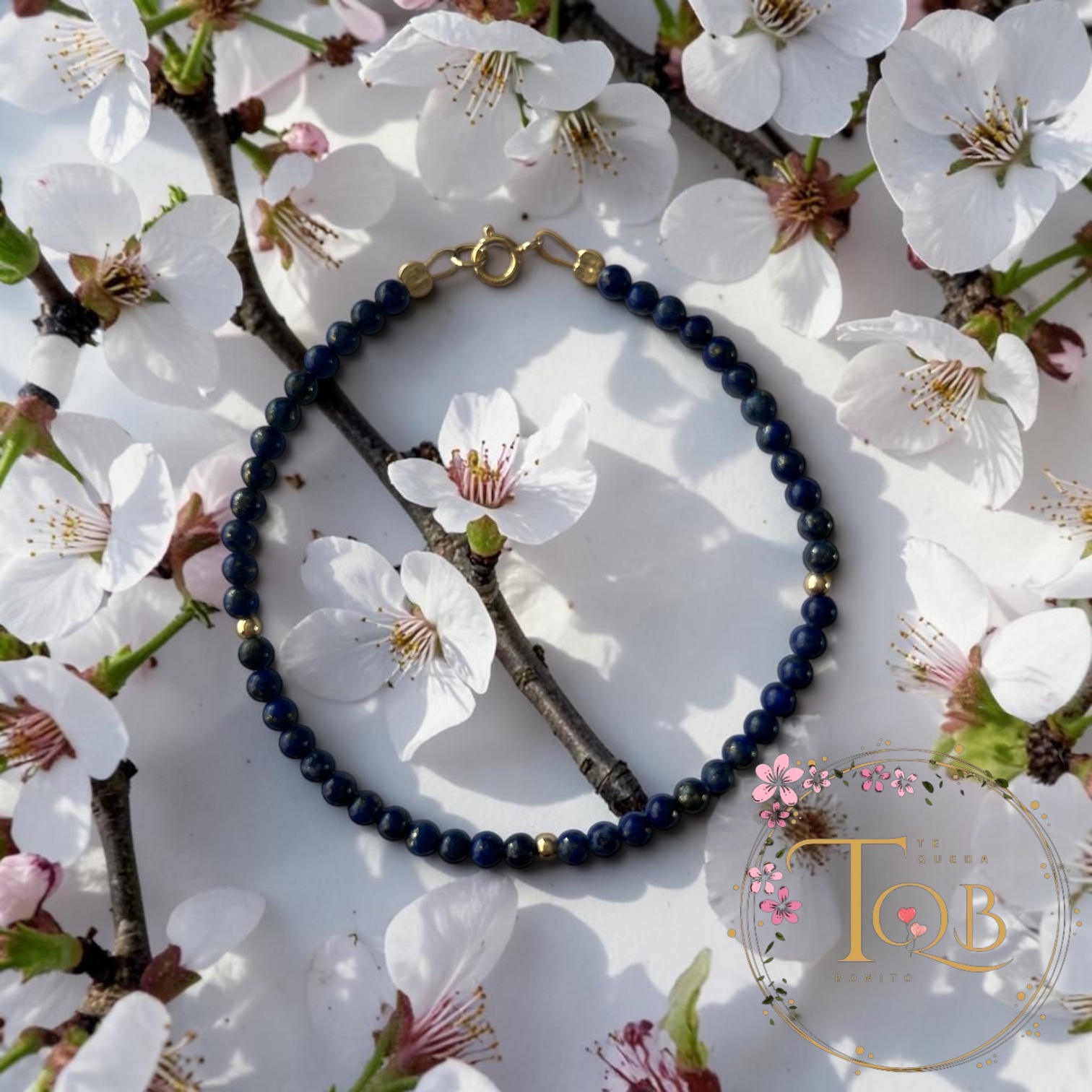 Pulsera de Lapislázuli Natural con piezas de Goldfilled 19cm — Hecha a Mano