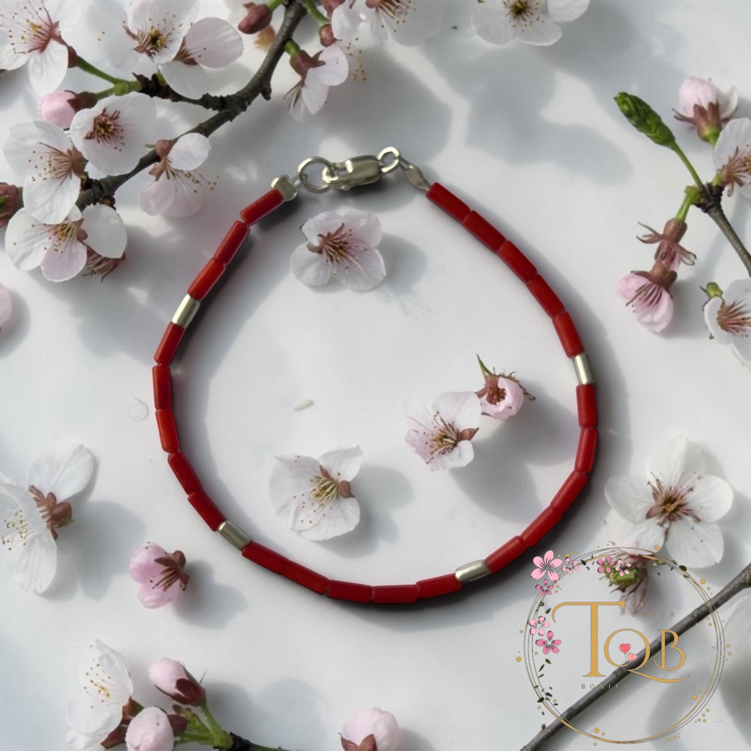 Pulsera de Coral Rojo con Piezas de plata 925s 18cm — Hecha a Mano