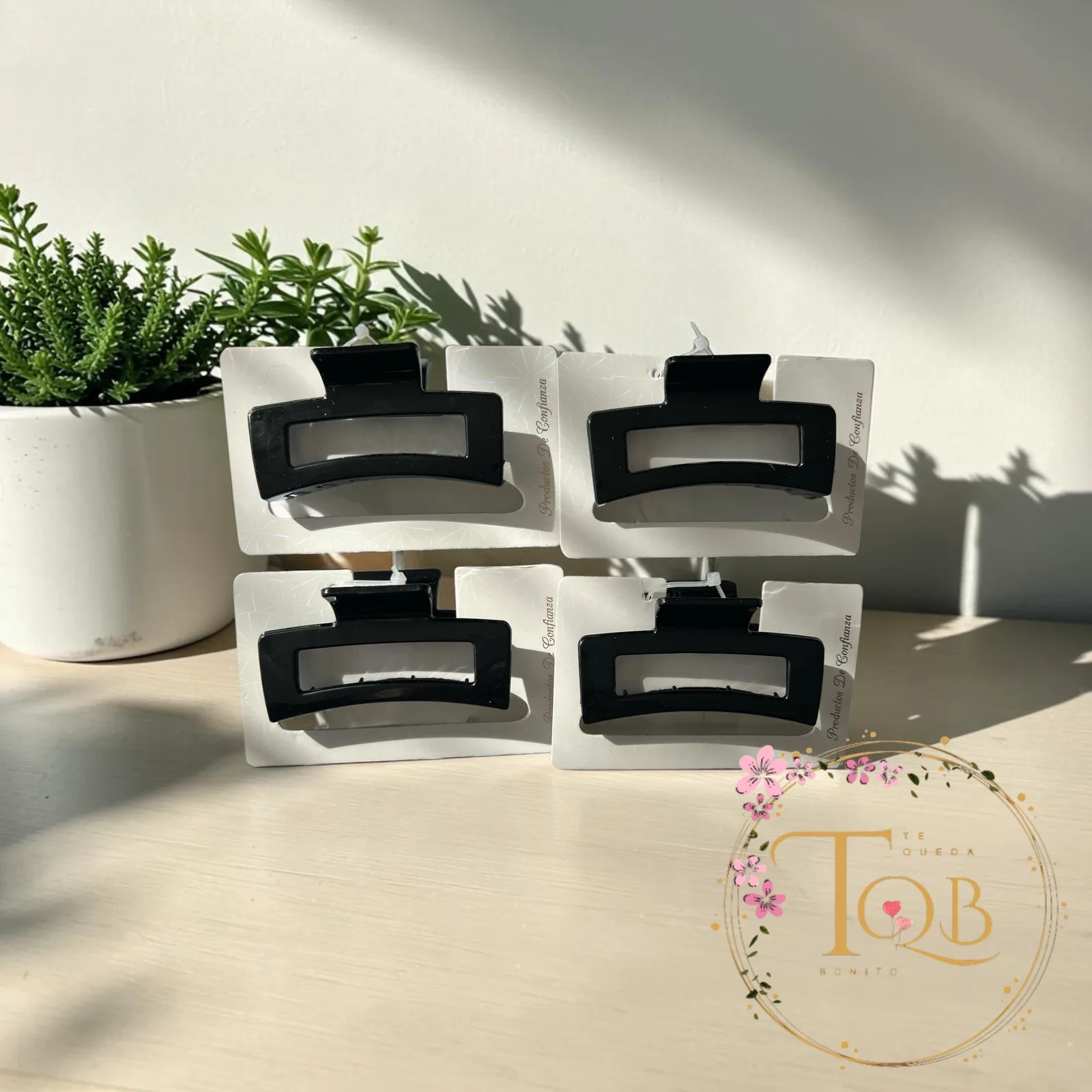 Traba grande rectangular negra
