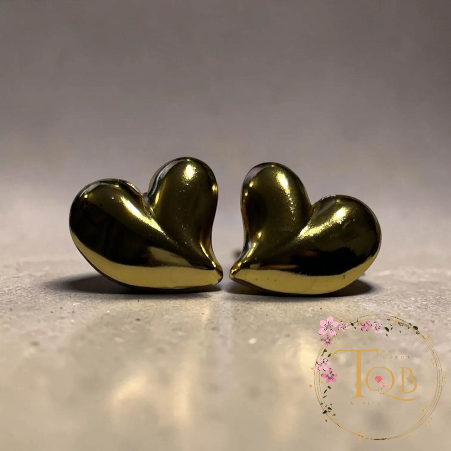 Aros de Corazón Inflado acero dorado